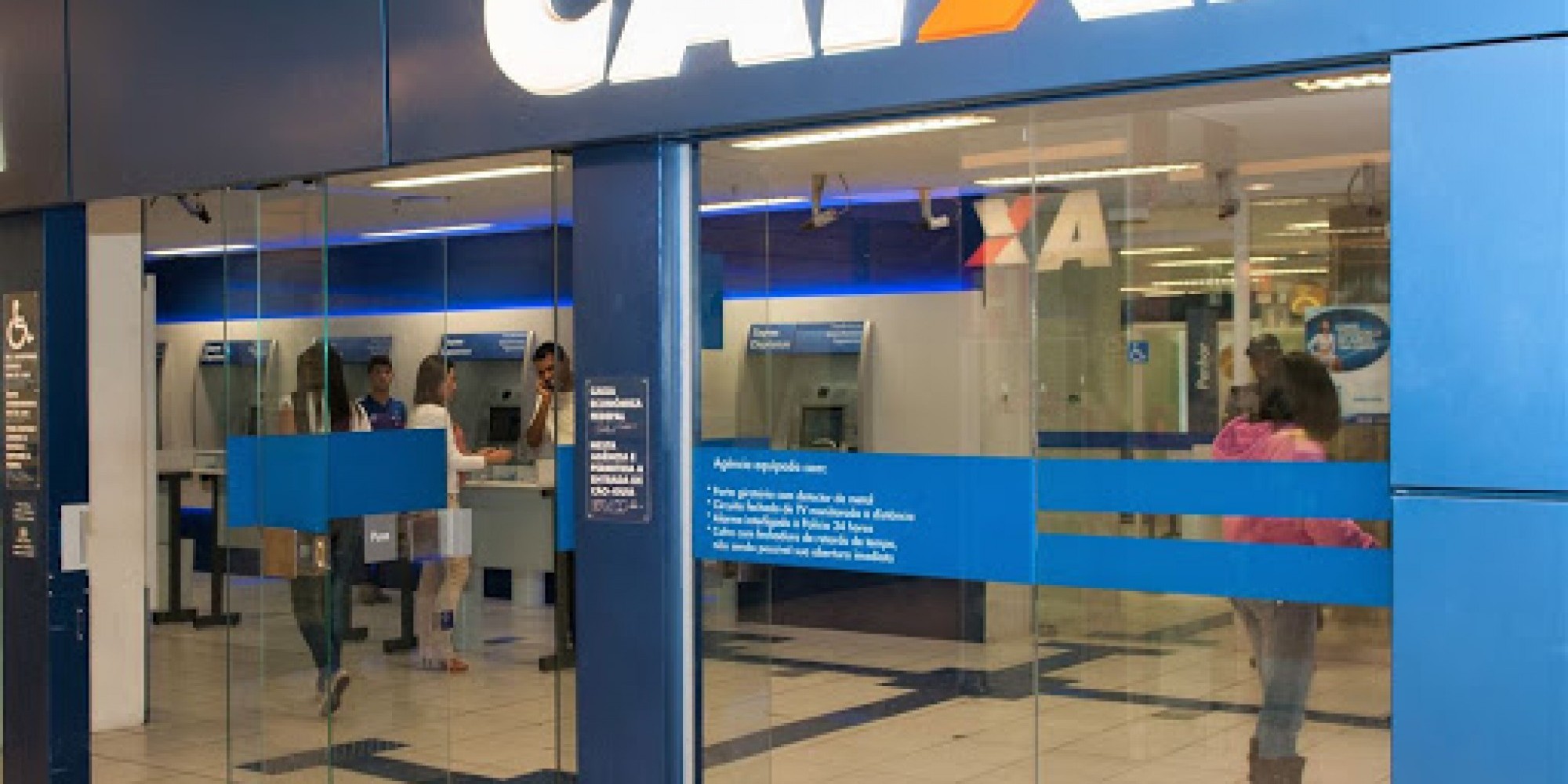 Antes de ir a uma agência, os beneficiários devem consultar as unidades abertas no site da Caixa Antes de ir a uma agência, os beneficiários devem consultar as unidades abertas no site da Caixa