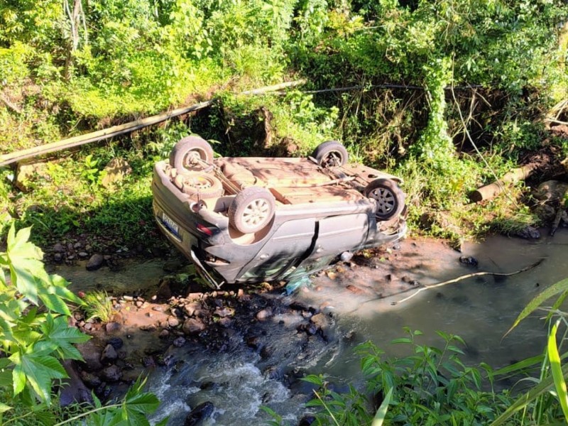 Motorista de 19 anos sofreu apenas ferimentos leves; Imicol alerta para recorrência de acidentes no mesmo ponto