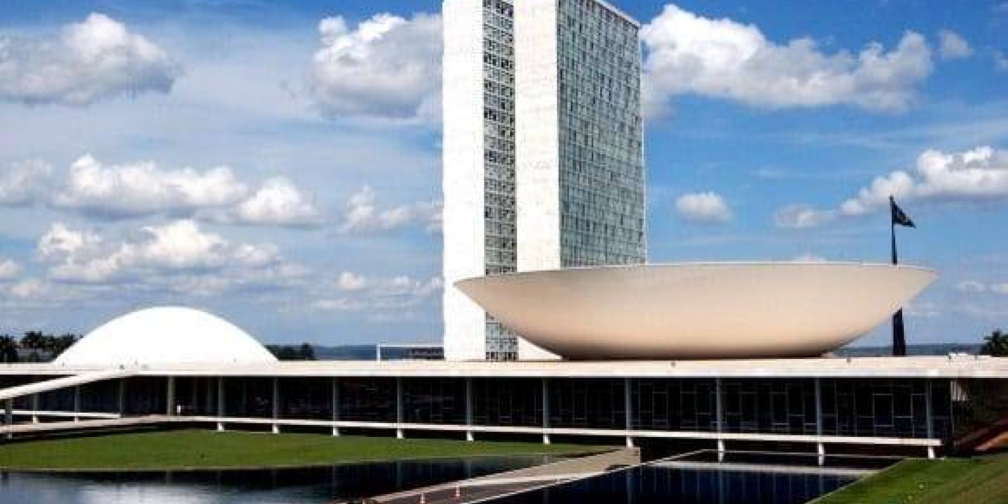 Comissão é composta por 40 parlamentares, sendo 30 deputados e 10 senadores